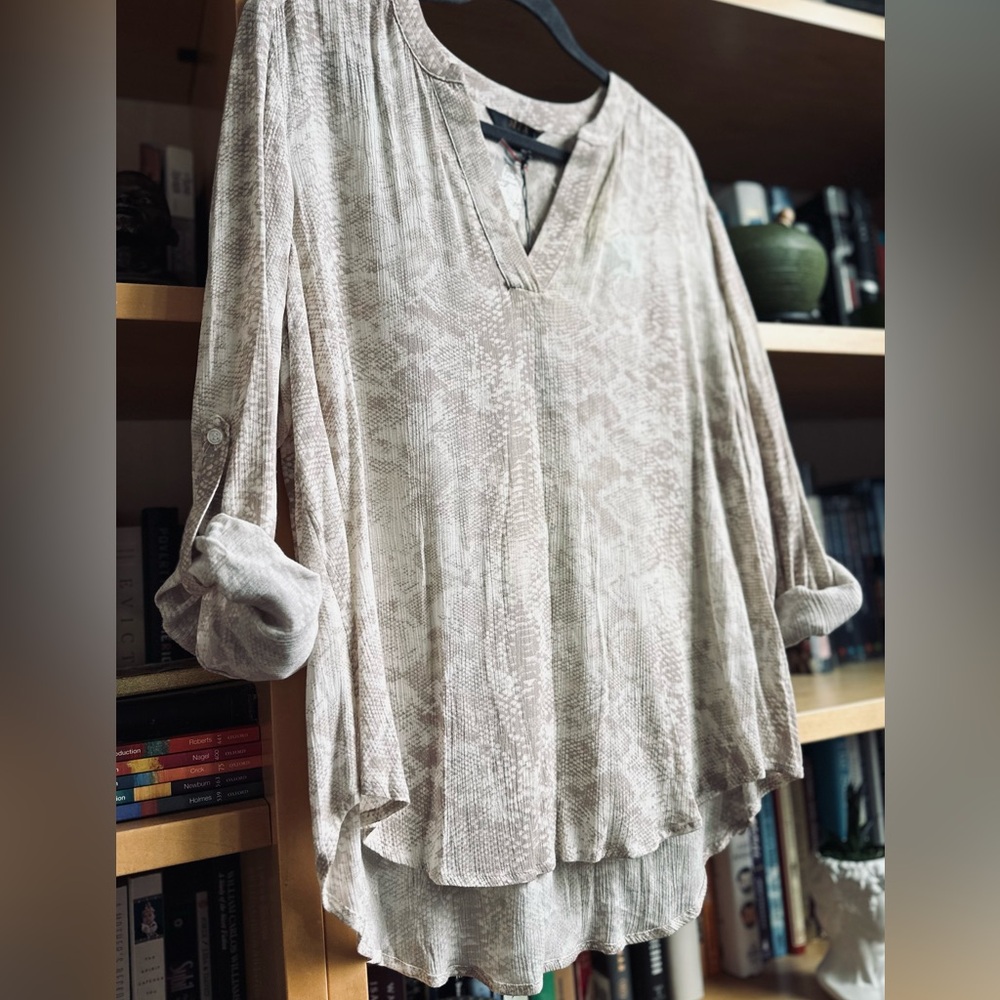 Morgan Snakeskin Long Roll Tab Sleeve Split V-neck Blouse